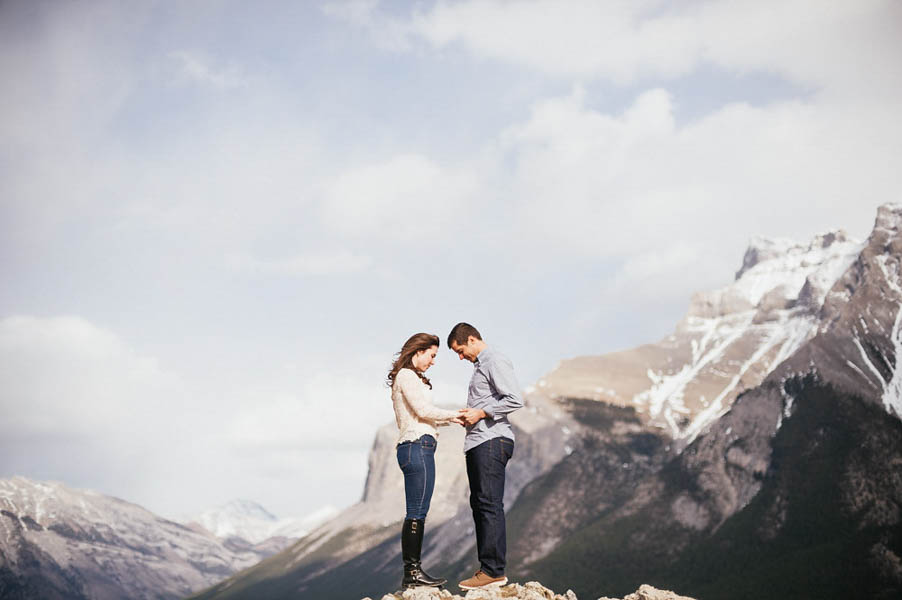 Breathtaking-Lake-Minnewanka-Engagement-Daring-Wanderer (5 of 27)