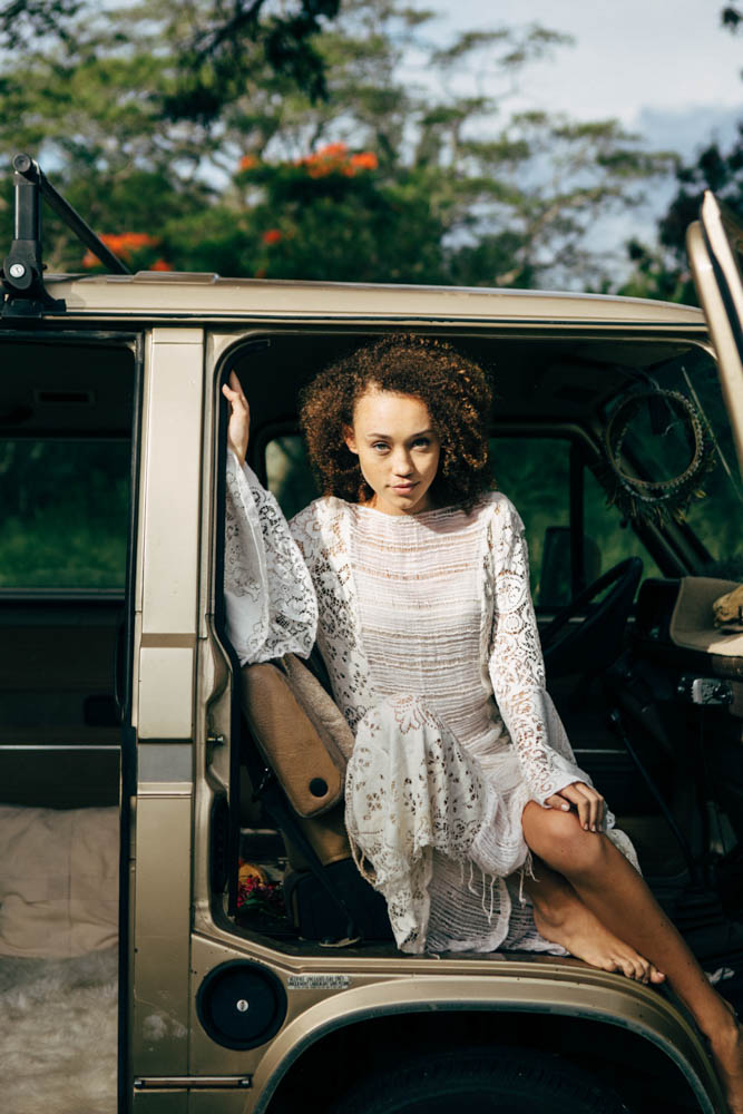 Stunning-Bohemian-Bridal-Style-Featuring-Joelle-Perry-Casey-Liu (14 of 22)
