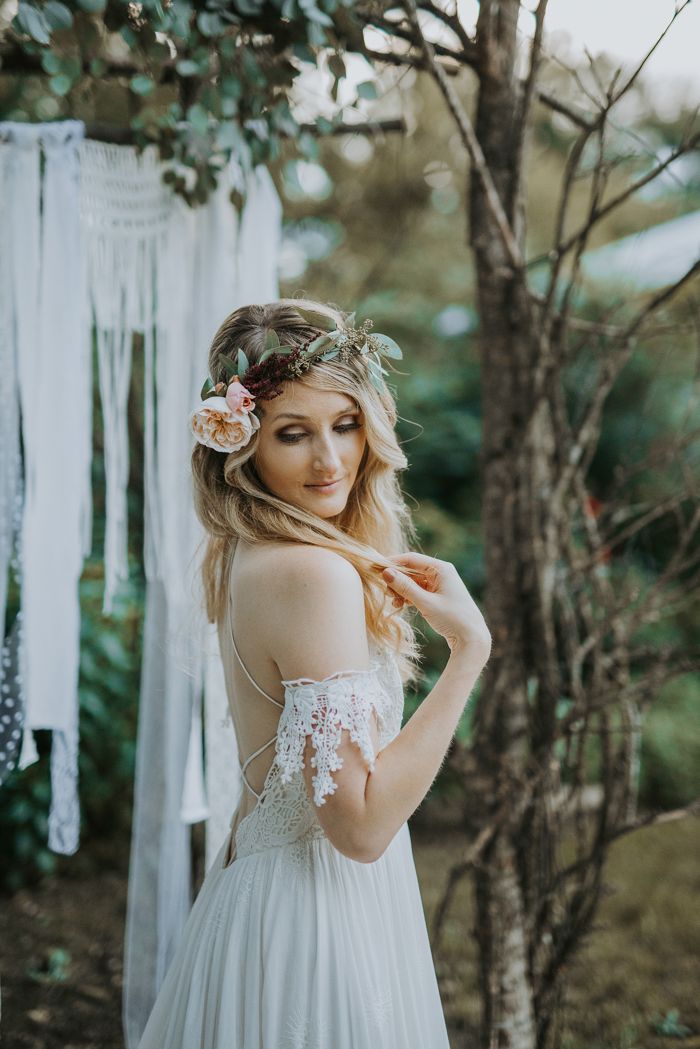boho-nashville-wedding-inspiration-at-meadow-hill-farm-32