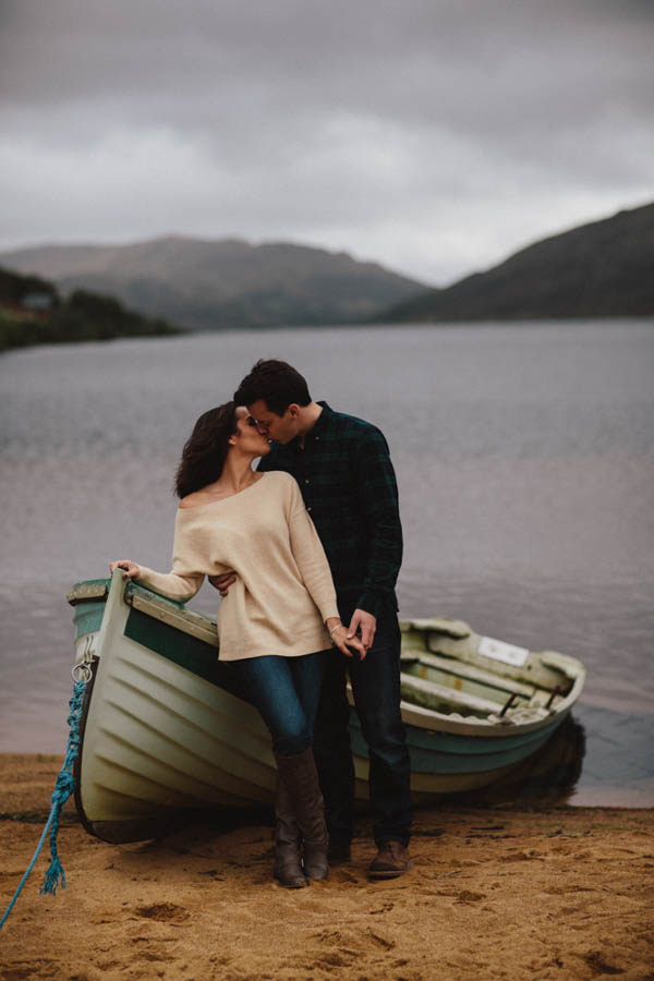 Foggy-Couple-Session-in-the-Connemara-Mountains-David-Olsthoorn-Photography-22