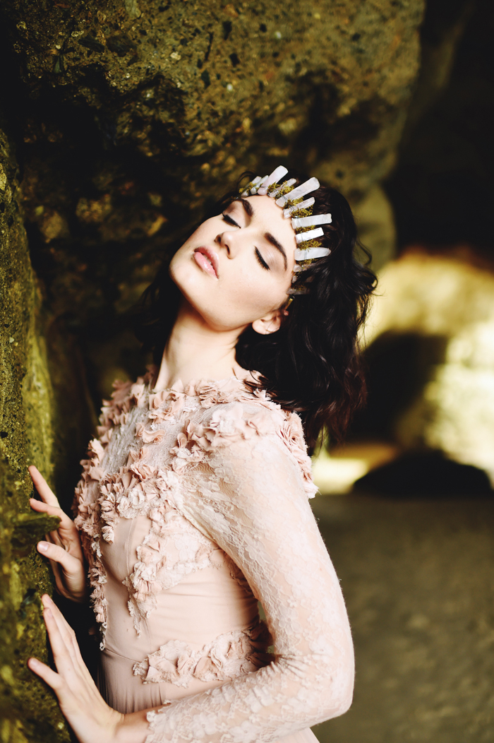 striking-laguna-beach-bridal-shoot-2