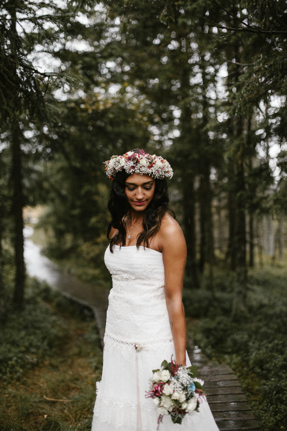 Dreamy-Wedding-Photo-Shoot-in-the-Rain-Kevin-Klein-2476