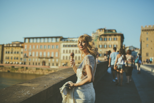 intimate wedding in Florence, Italy, photos by Italian wedding photographers Alessandro and Veronica Roncaglione | via junebugweddings.com intimate wedding in Florence, Italy, photos by Italian wedding photographers Alessandro and Veronica Roncaglione | via junebugweddings.com