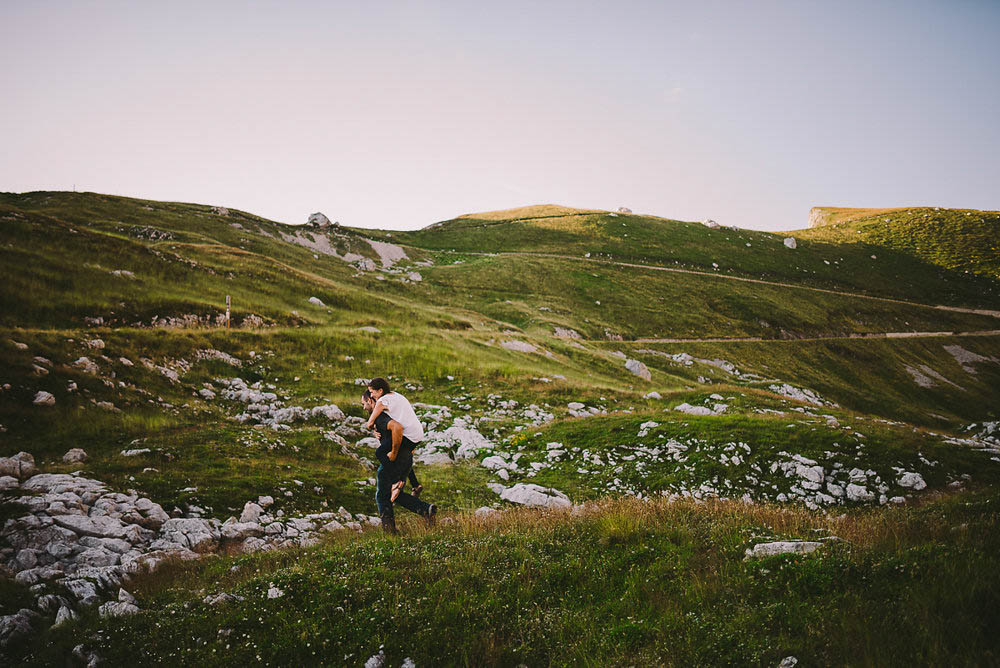 Adventurous-Engagement-Shoot-in-the-Julian-Alps (6 of 28)