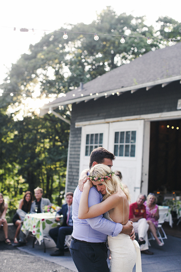rustic wedding at Woodstock Farm in Bellingham, Washington, photos by Michel M. Waite Photography | via junebugweddings.com rustic wedding at Woodstock Farm in Bellingham, Washington, photos by Michel M. Waite Photography | via junebugweddings.com
