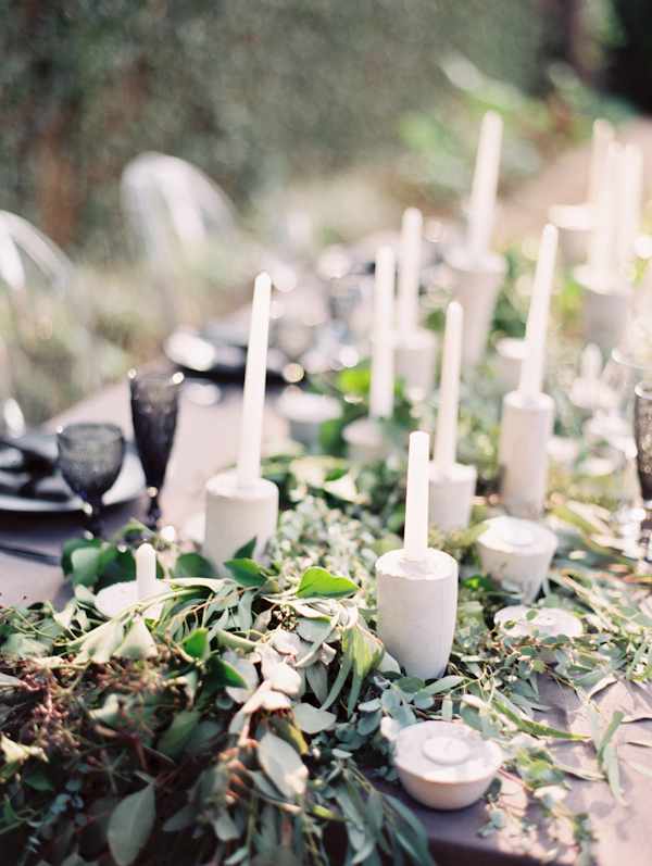 organic black & white wedding inspiration photo shoot, photo by Taylor Lord Photography | via junebugweddings.com organic black & white wedding inspiration photo shoot, photo by Taylor Lord Photography | via junebugweddings.com