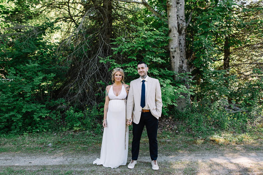 Maine-Barn-Wedding-at-Coolidge-Family-Farm-Darling-Photography (11 of 31)