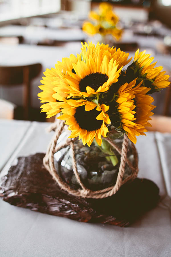 simple beach wedding sunflowers decor simple beach wedding sunflowers decor