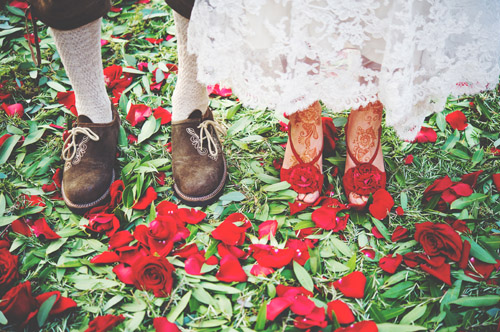 creative multicultural wedding in Virginia at the Sevenoaks Retreat Center, photos by Nine Photography | JunebugWeddings.com creative multicultural wedding in Virginia at the Sevenoaks Retreat Center, photos by Nine Photography | JunebugWeddings.com