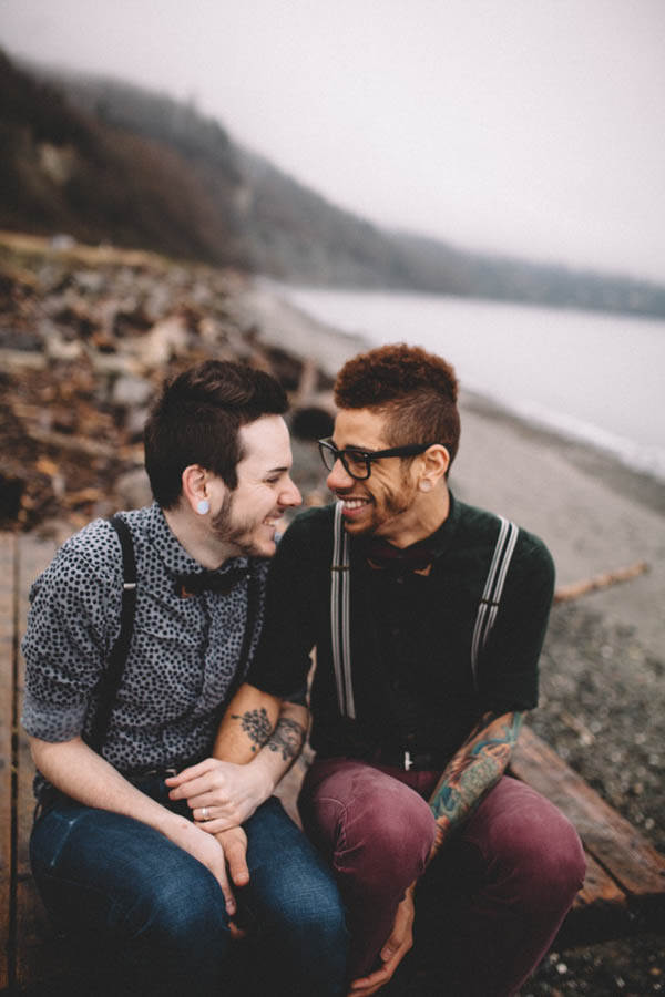 Sweetest-Seattle-Street-Art-Engagement-Julia-Kinnunen-Photography-22