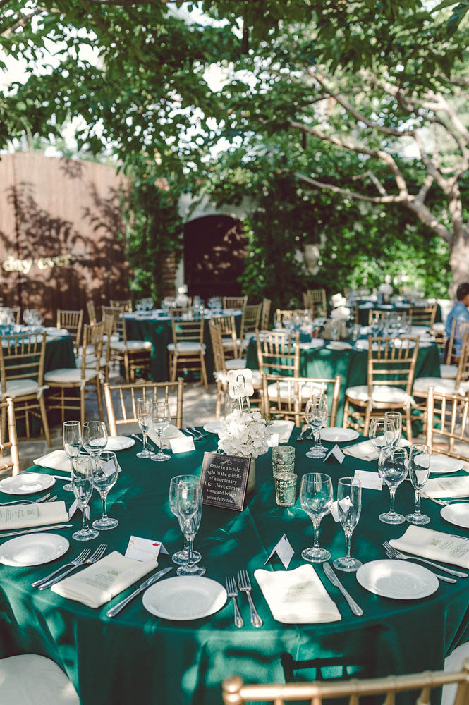 Classy-Emerald-and-Gold-Wedding-at-The-Villa-San-Juan-Capistrano (27 of 33)