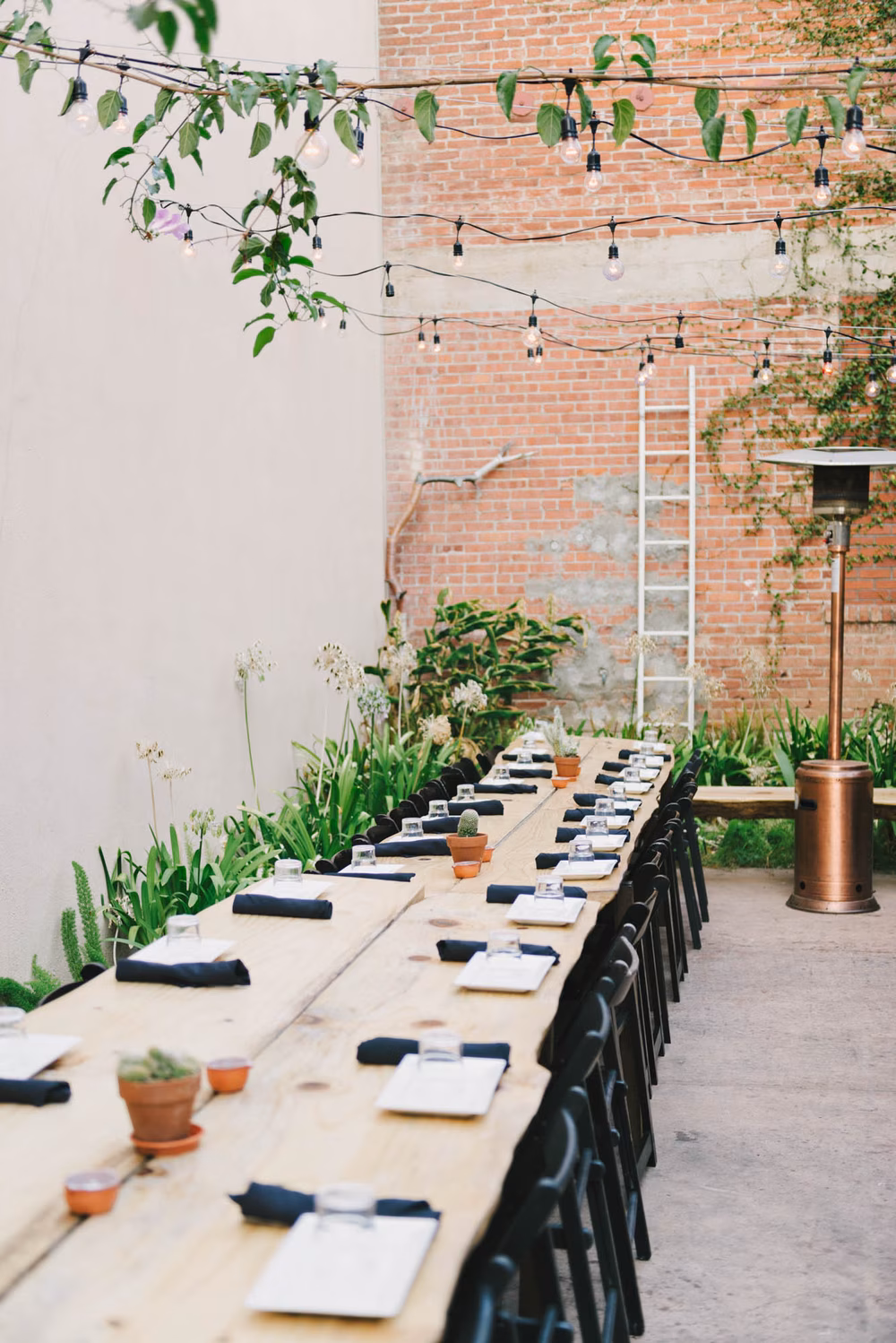 Understated-and-Natural-Elings-Park-Wedding (27 of 36)