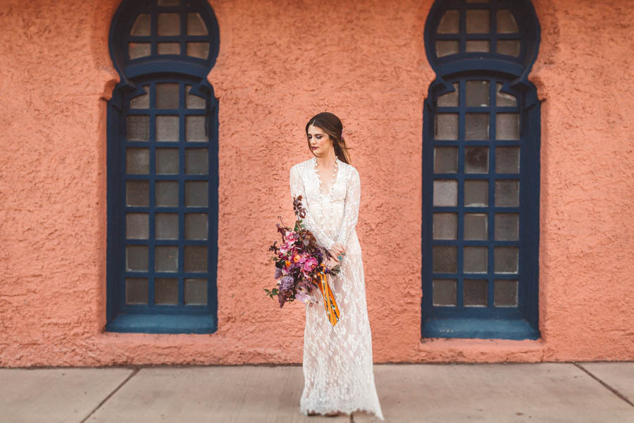 edgy-romantic-santa-fe-bridal-inspiration-15