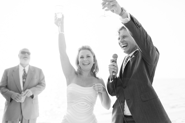 coral and navy nautical wedding on Lake Michigan, photo by Harrison Studio | via junebugweddings.com coral and navy nautical wedding on Lake Michigan, photo by Harrison Studio | via junebugweddings.com