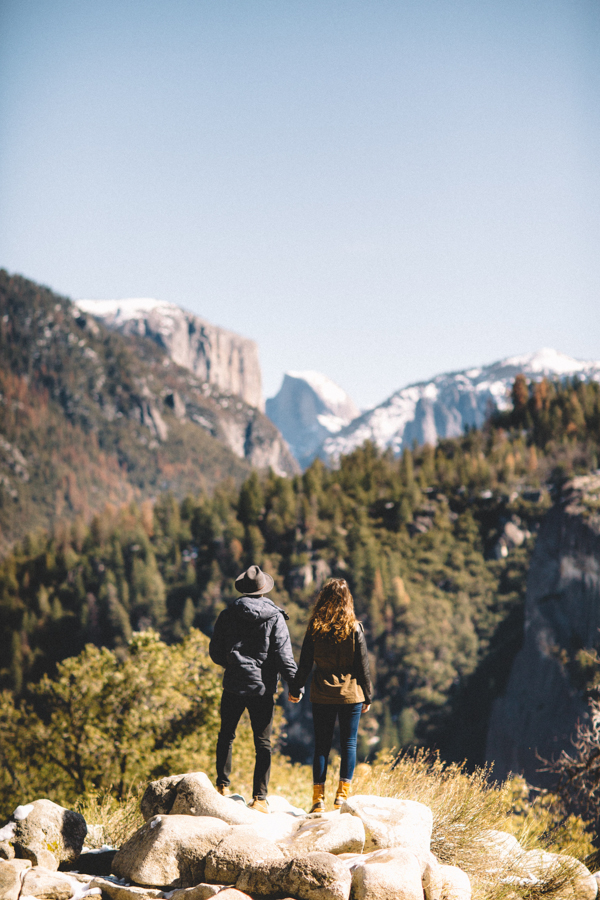 sweet-autumn-yosemite-engagement-photos-1