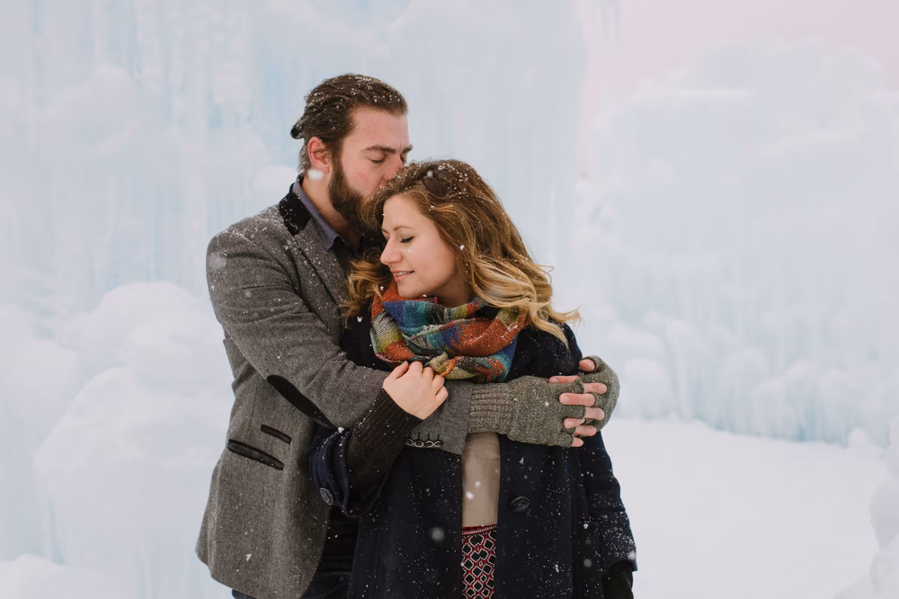 Snowy-Couple-Session-Ice-Castles-New-Hampshire-Darling-Photography (1 of 1)
