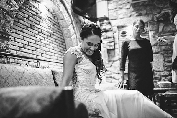 rehearsal dinner and wedding photos of destination wedding in Greece by Adam Alex | via junebugweddings.com rehearsal dinner and wedding photos of destination wedding in Greece by Adam Alex | via junebugweddings.com