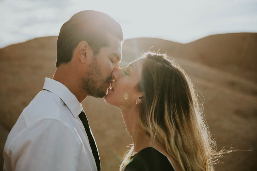 this-cali-cool-joshua-tree-engagement-is-full-of-1970s-vibes-26