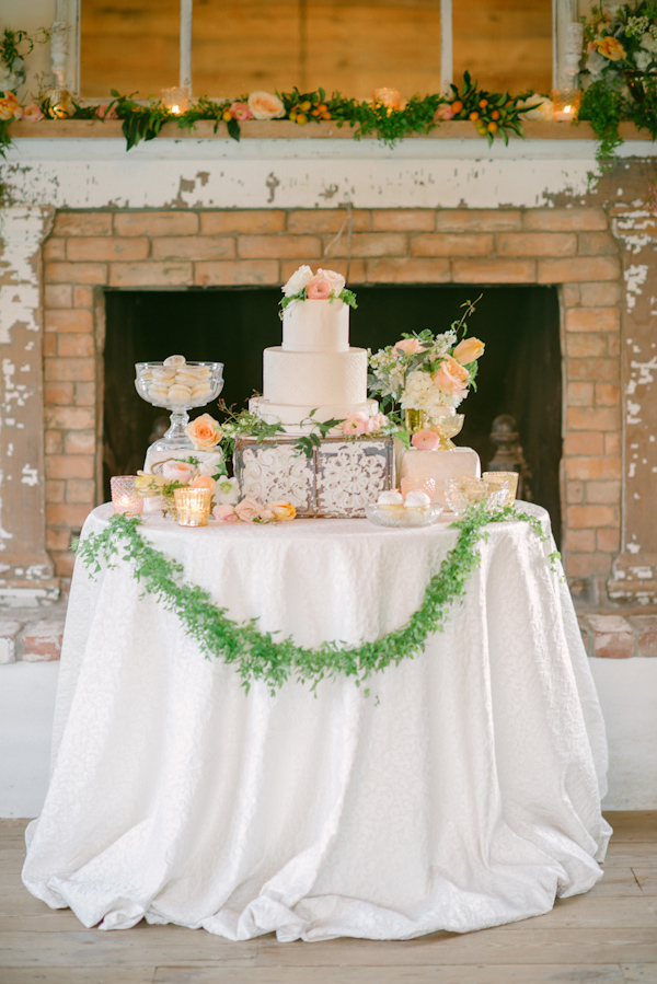 lovely peach and cream wedding inspiration photo shoot from Peony & Plum, photo by Krista Mason | via junebugweddings.com lovely peach and cream wedding inspiration photo shoot from Peony & Plum, photo by Krista Mason | via junebugweddings.com
