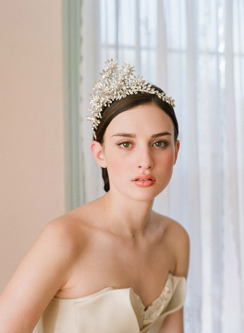 bridal hair accessories, headbands and veils by Twigs & Honey | junebugweddings.com bridal hair accessories, headbands and veils by Twigs & Honey | junebugweddings.com