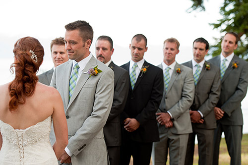 rustic, relaxed Lake Tahoe wedding from Felicia Events and Theilen Photography | via junebugweddings.com rustic, relaxed Lake Tahoe wedding from Felicia Events and Theilen Photography | via junebugweddings.com