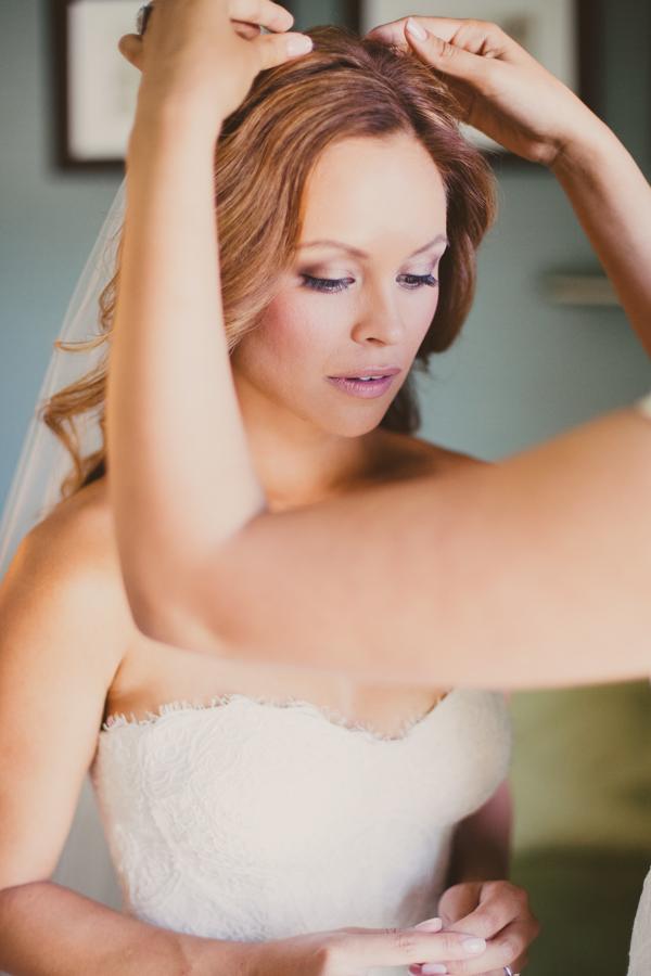 pretty Manhattan Beach, California wedding and cocktail reception, photo by Closer to Love Photography | via junebugweddings.com pretty Manhattan Beach, California wedding and cocktail reception, photo by Closer to Love Photography | via junebugweddings.com