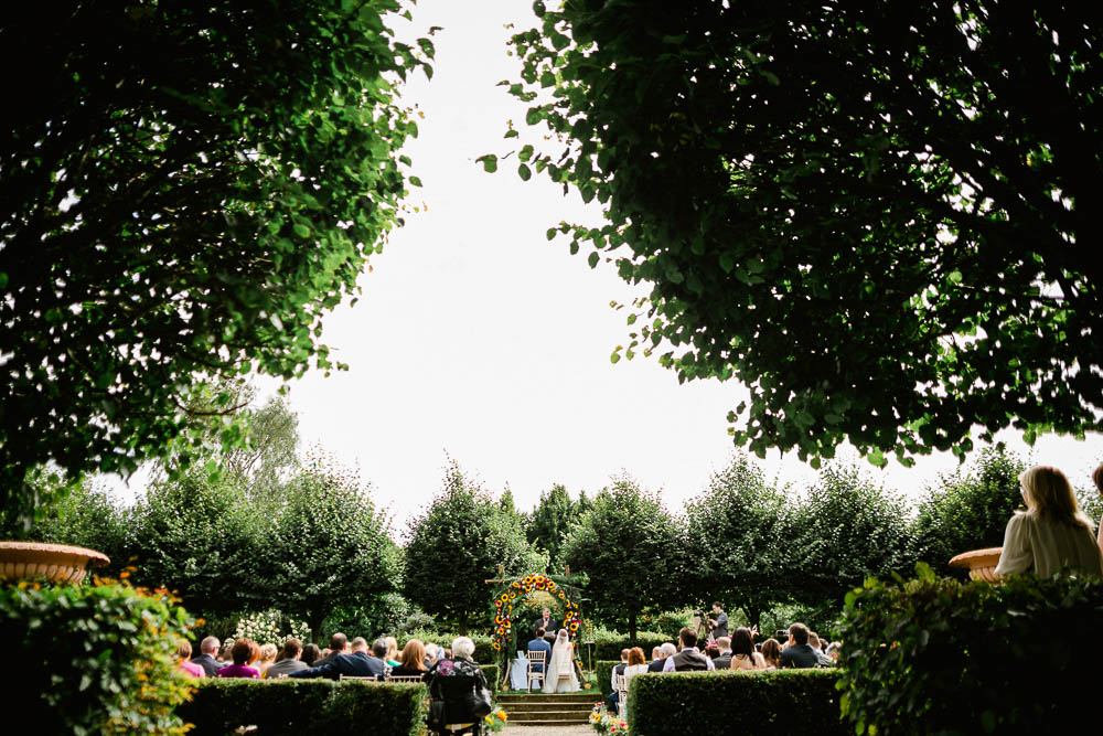 Vibrant-Quirky-Irish-Wedding-The-Lous-25