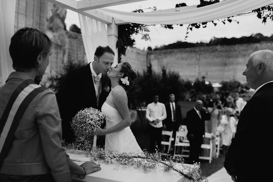 Understated-Italian-Wedding-at-Cave-Bianche-Hotel-Bianco-Photography (5 of 23)