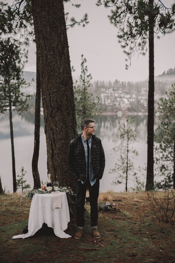 intimate-idaho-proposal-at-higgins-point-3