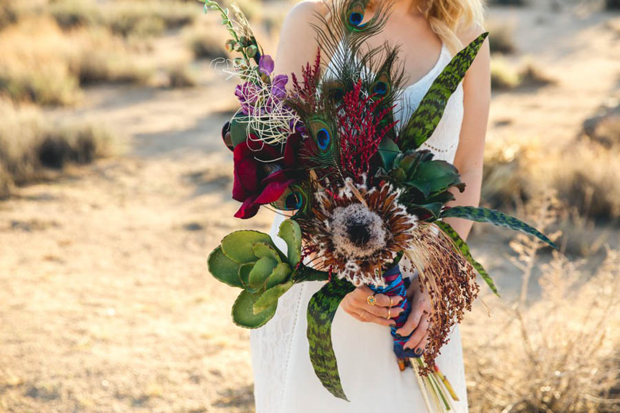 Joshua-Tree-Elopement-Inspiration-Colorful-Southwestern-Vibes-7