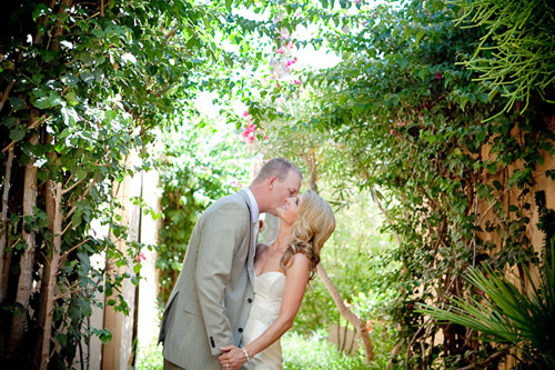 sophisticated gold, coral and cream Phoenix wedding at The Royal Palms Resort, photos by Courtney Sargent Photography sophisticated gold, coral and cream Phoenix wedding at The Royal Palms Resort, photos by Courtney Sargent Photography