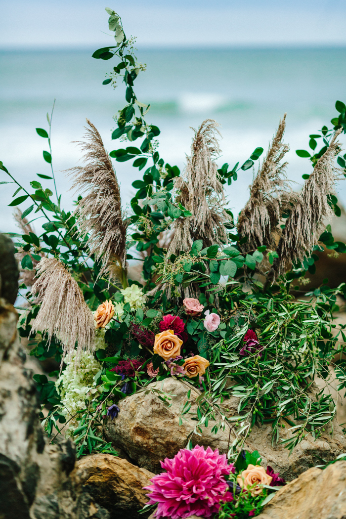 botanical-beach-anniversary-photos-at-the-sutro-baths-3