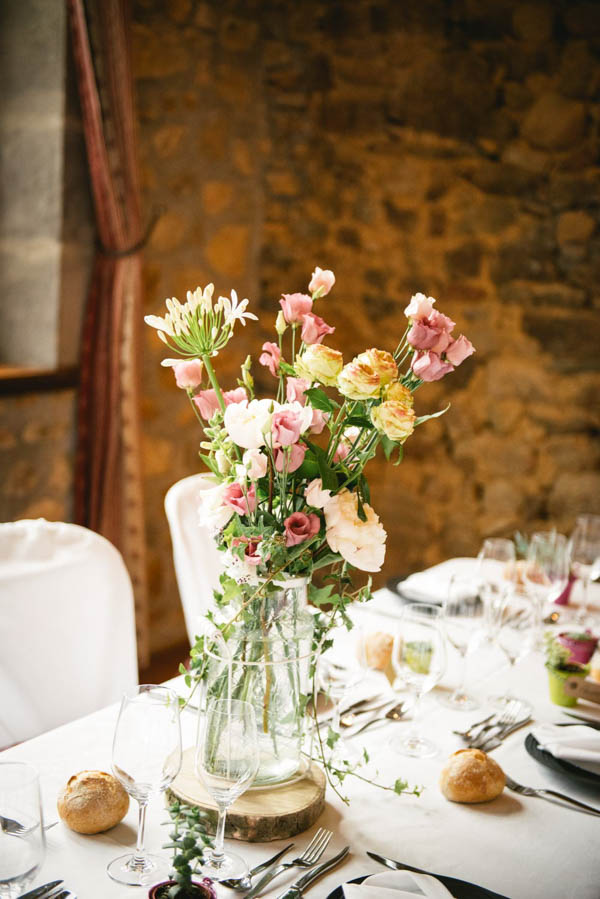 Festive-French-Wedding-Château-de-Miremont-34