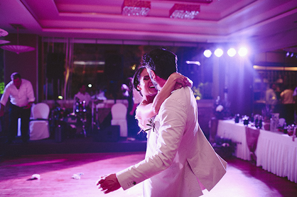 rehearsal dinner and wedding photos of destination wedding in Greece by Adam Alex | via junebugweddings.com rehearsal dinner and wedding photos of destination wedding in Greece by Adam Alex | via junebugweddings.com