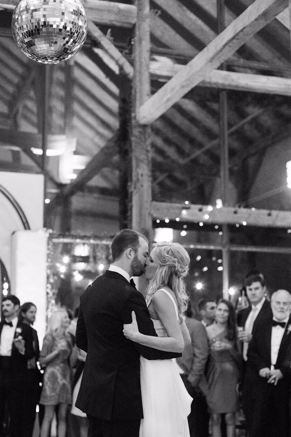 Elegant-Texas-Wedding-Barr-Mansion-Jake-Holt (29 of 30)