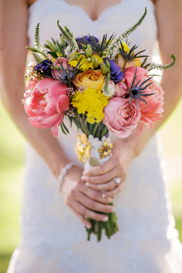 West Virginia countryside estate with photos by The Oberports | via junebugweddings.com West Virginia countryside estate with photos by The Oberports | via junebugweddings.com