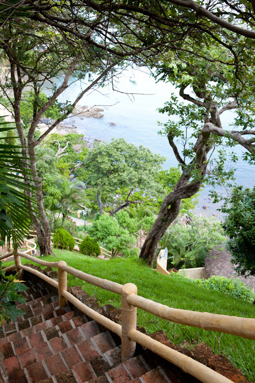 Villa Amor luxury wedding resort in Sayulita, Mexico - photos from junebugweddings.com Villa Amor luxury wedding resort in Sayulita, Mexico - photos from junebugweddings.com