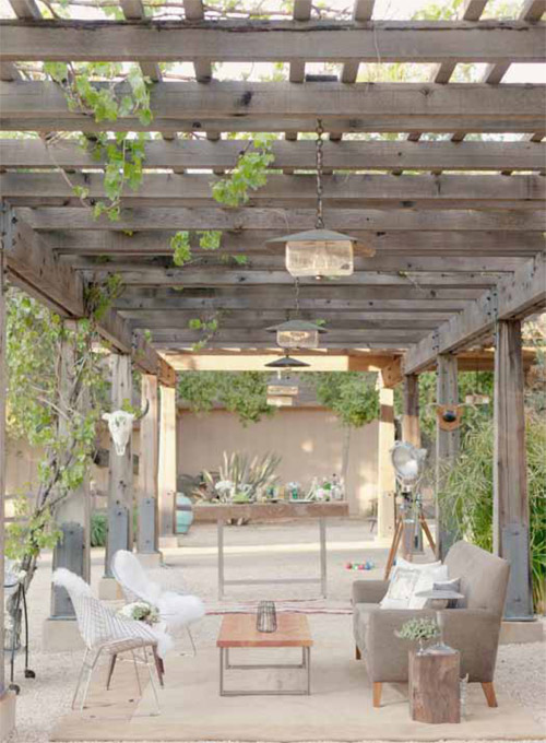 vintage and custom wedding furniture, decor and lighting rental from rEvolve | via junebugweddings.com vintage and custom wedding furniture, decor and lighting rental from rEvolve | via junebugweddings.com