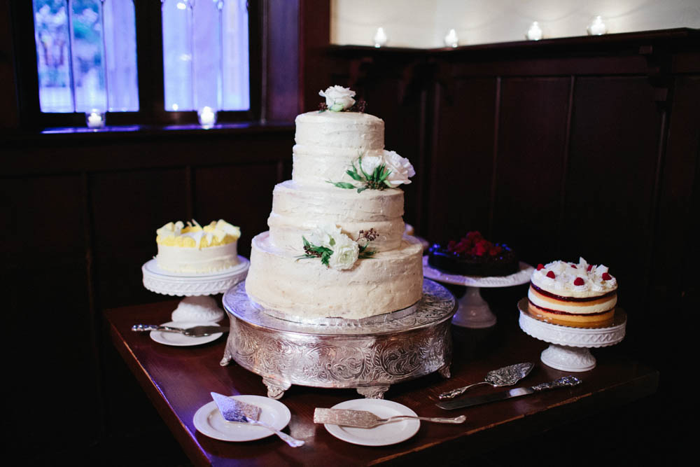 Metallic-Neutral-Wedding-Guenther-House-Paige-Newton (24 of 33)