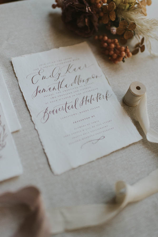 this-beachy-bridal-inspiration-has-a-moody-romantic-twist-allison-markova-photography-43