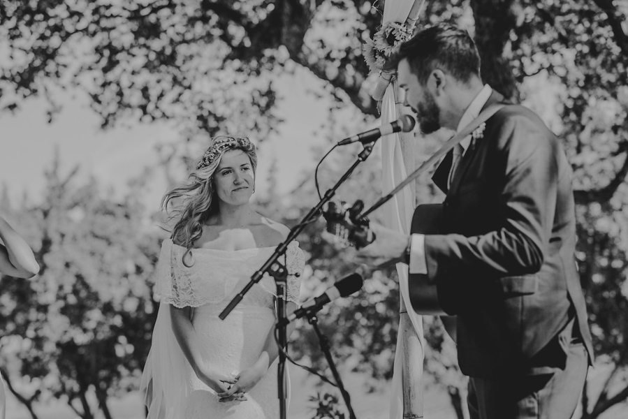 a-california-countryside-wedding-at-pomar-junction-vineyard-winery-27