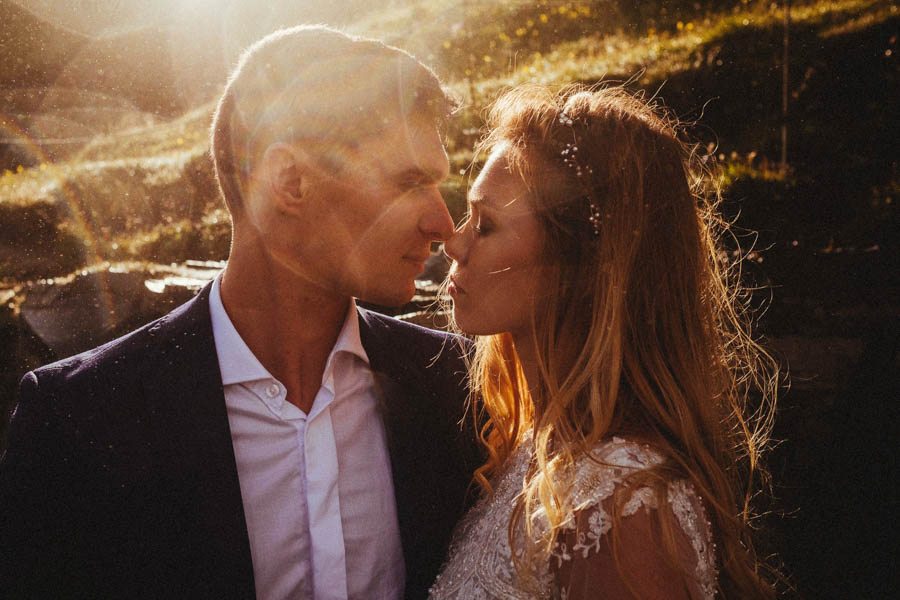 crazy-passionate-icelandic-wedding-adventure-maciej-suwalowski-11