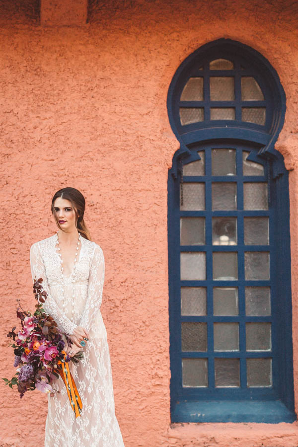 edgy-romantic-santa-fe-bridal-inspiration-16
