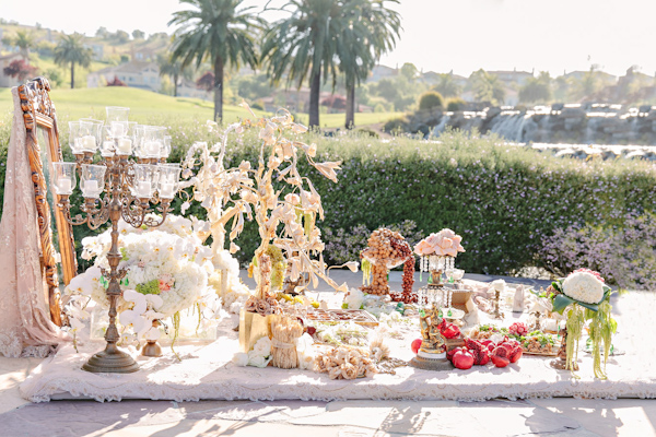 modern Persian wedding in San Jose, California, photo by Jinda Photography | via junebugweddings.com modern Persian wedding in San Jose, California, photo by Jinda Photography | via junebugweddings.com
