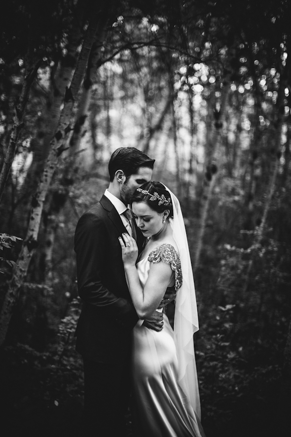 glamorous twenties rustic wedding in Alberta, Canada with photos by Gabe McClintock Photography | via junebugweddings.com glamorous twenties rustic wedding in Alberta, Canada with photos by Gabe McClintock Photography | via junebugweddings.com