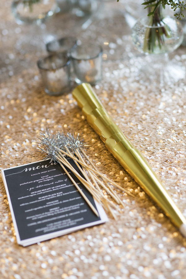 black, white, gold and silver New Year's Eve wedding, photos by Asya Photography | via junebugweddings.com black, white, gold and silver New Year's Eve wedding, photos by Asya Photography | via junebugweddings.com