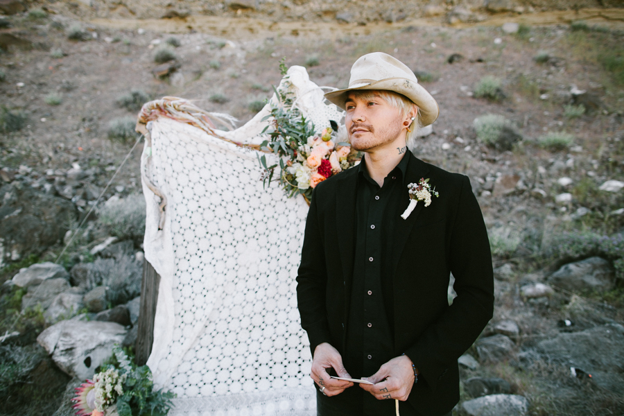 alternative-inspiration-for-your-desert-elopement-3
