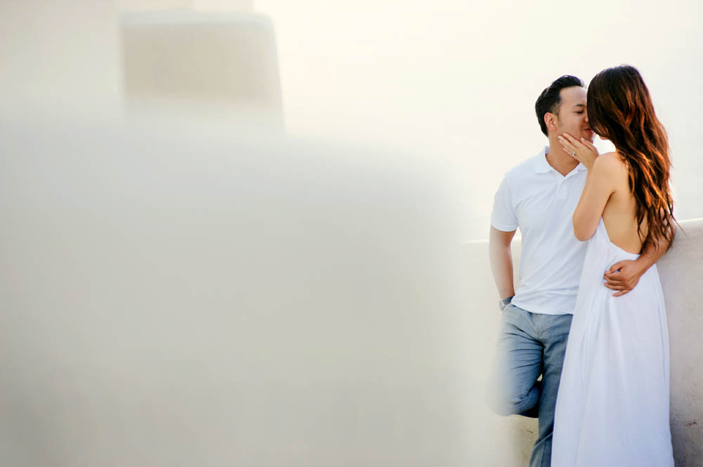 Breathtaking-Santorini-Engagement-Les-Anagnou-Photographers (15 of 18)