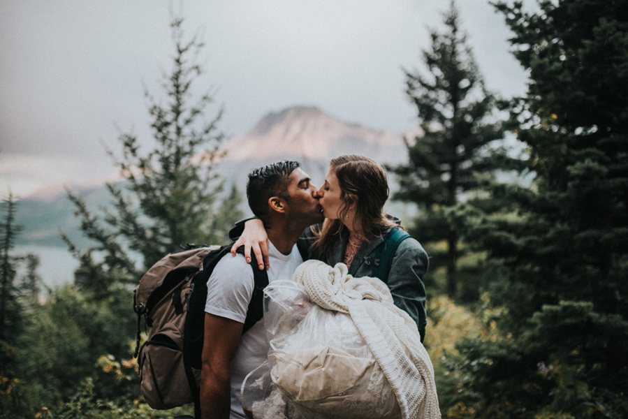 jaw-dropping-stormy-anniversary-shoot-mount-crandell-18