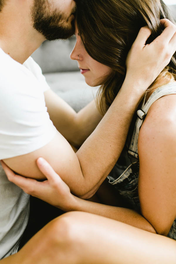 get-tangled-up-in-these-first-anniversary-photos-at-the-couples-portland-home-1